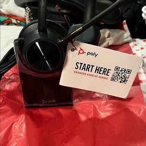 POL Voyager 4300 UC Over-Ear Headset — Black